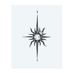 Un dessin céleste reliant le soleil et la lune avec une étoile à quatre branches. Les rayons tourbillonnants et le centre cosmique transmettent l'équilibre et l'orientation, ce qui en fait un symbole parfait pour la guidance intérieure et l'énergie cosmique.</span></p>