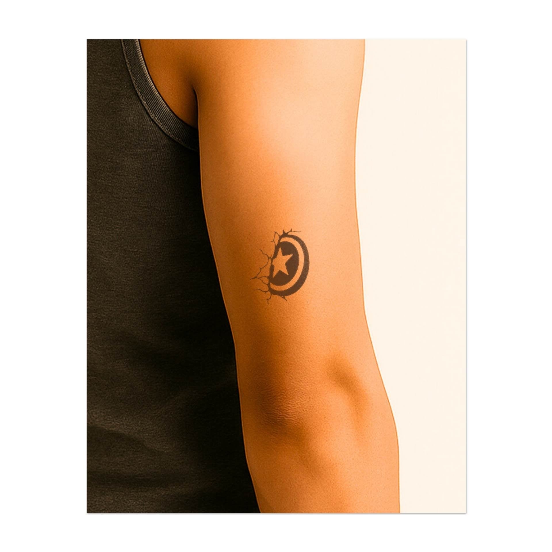 Le bouclier de Captain America se brise avec une force intense. Ce tatouage symbolise le courage, le leadership et la protection, parfait pour ceux qui défendent la justice et n'hésitent jamais à se battre.