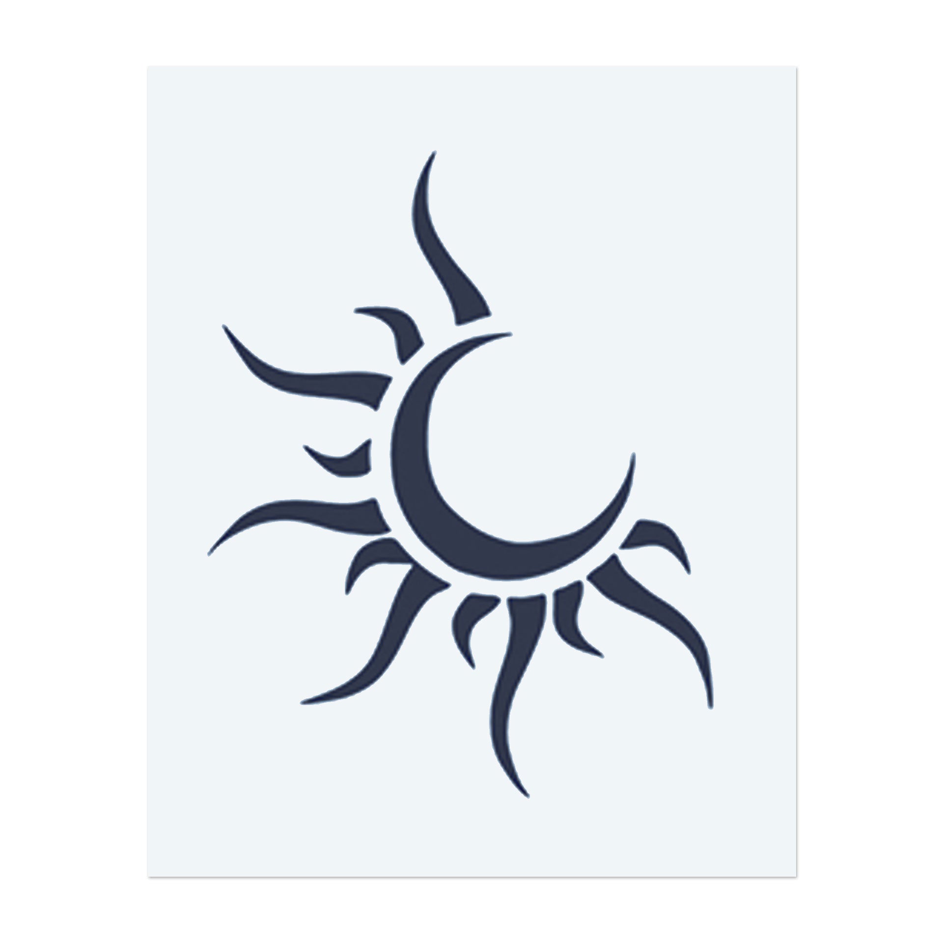 Eine stilisierte Sonne und ein Halbmond, die miteinander verflochten sind, symbolisieren Balance, Dualität und den Zyklus von Tag und Nacht. Dieses Tattoo repräsentiert Harmonie zwischen Gegensätzen.