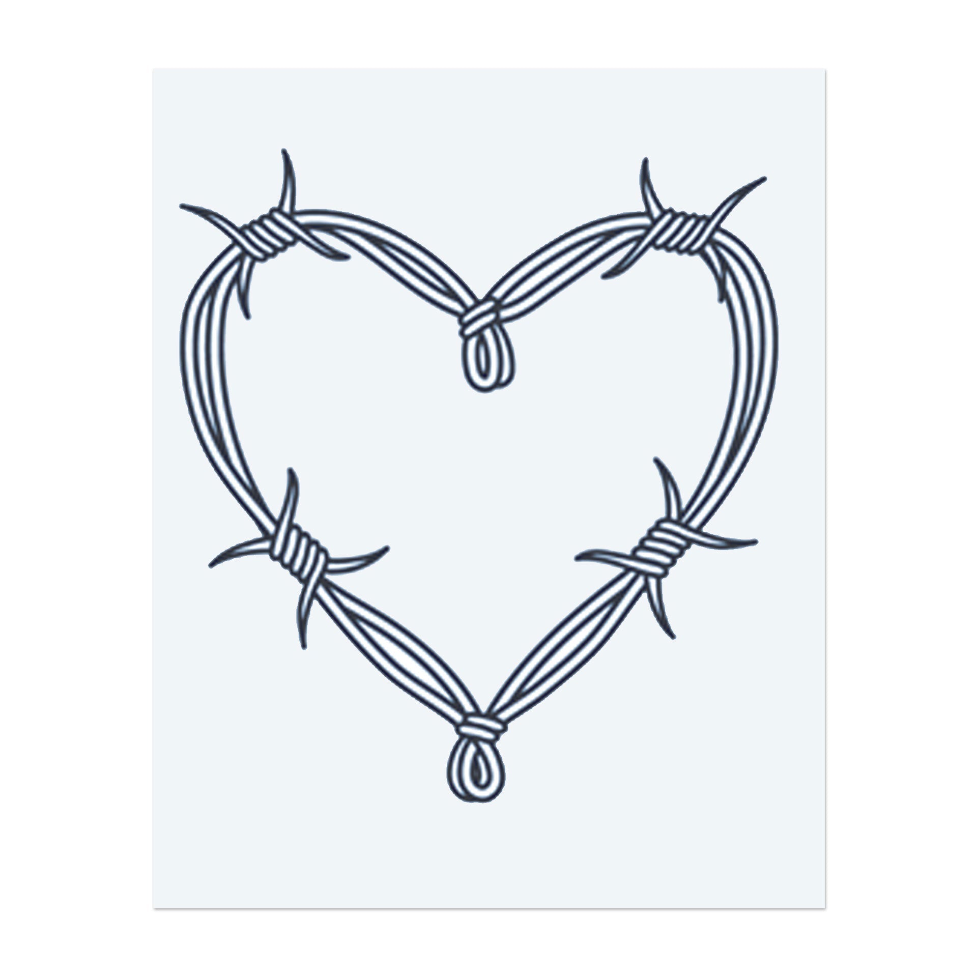 Ein Herz, das aus Drahtgittern gebildet wird. Es repräsentiert Liebe, die schmerzhaft, geschützt oder widerstandsfähig ist. Ein auffälliges und symbolisches Design mit einer komplexen Bedeutung.